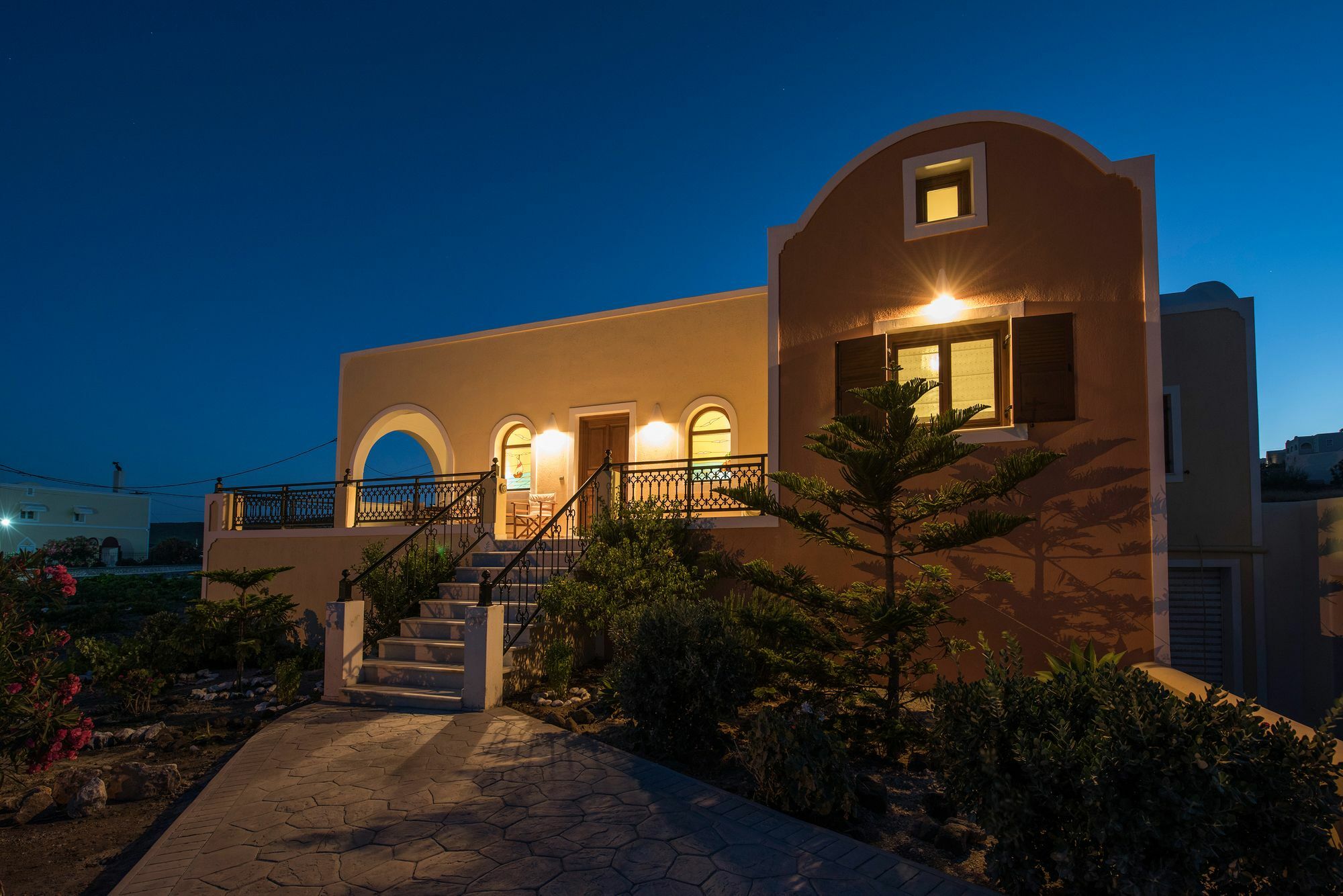 Vineyard Exclusive Suites Akrotírion エクステリア 写真